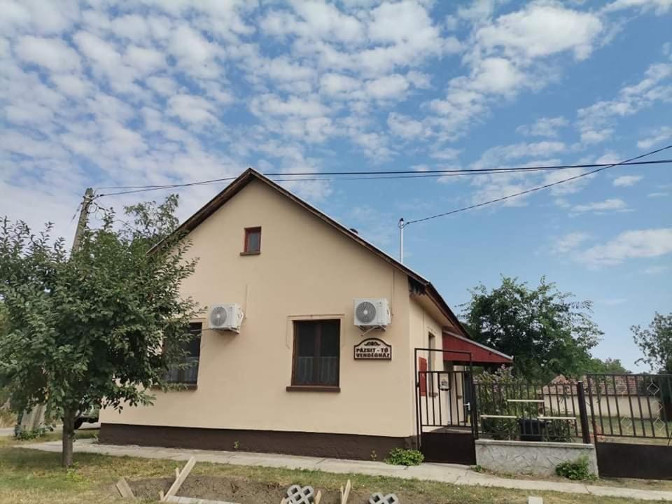 Pazsit-To Vendeghaz Daire Békésszentandrás Dış mekan fotoğraf
